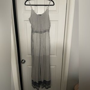 White and black patterned jumpsuit